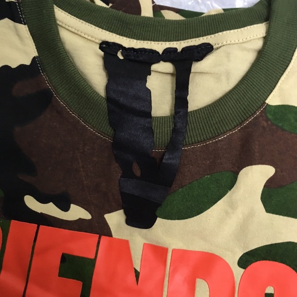 Made in USA VLONE FRIENDS- T-Shirt Camo - Picture 5 of 11